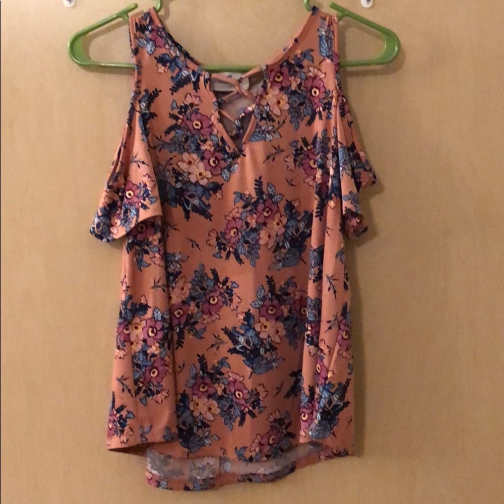 Floral top